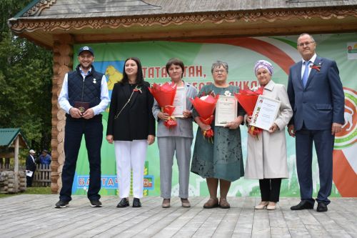 Райондашларыбыз мактаулы бүләкләргә лаек булды (+ бик күп фото)