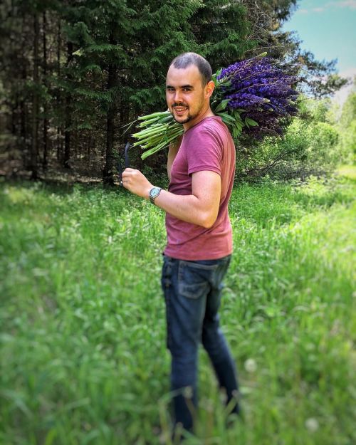 Нигә Ирек Фатыйховка Ришат Төхвәтуллин урынына гастрольләргә йөрергә тәкъдим иткәннәр?