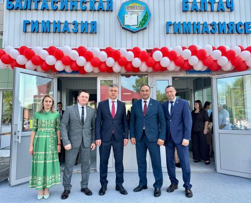 Балтач гимназиясендә 30нчы тапкыр беренче кыңгырау чыңлады