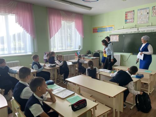 Кече Лызи мәктәбендә мөһим очрашу узган