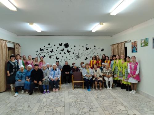 Үзешчәннәр «Наз» тернәкләндерү үзәгендә кунакта булды