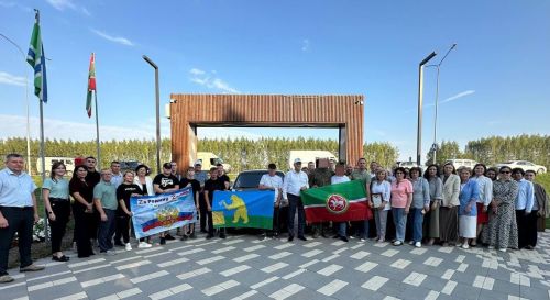 «Шевроле - Нива» машинасын махсус операция зонасына танк ротасы командиры үзе  алып китте