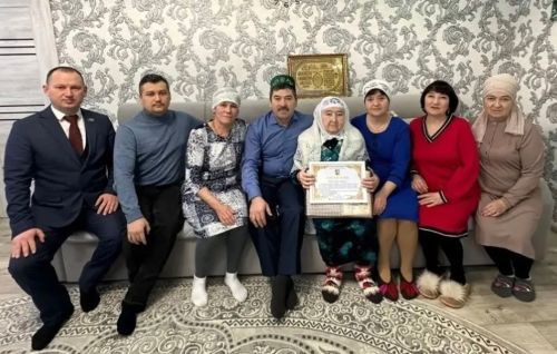 Мәдинә Гыйльмановага 90 яшь тулды