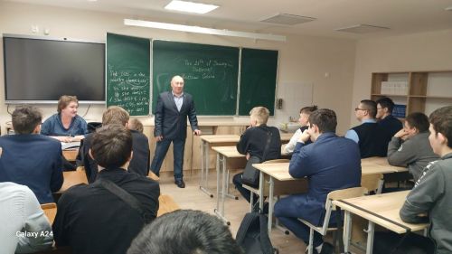 «Форпост» үзәге җитәкче Арча аграр-сәнәгать һөнәр көллиятенең 2нче филиалы студентлары белән очрашты