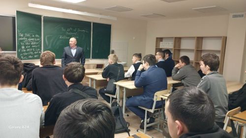 «Форпост» үзәге җитәкче Арча аграр-сәнәгать һөнәр көллиятенең 2нче филиалы студентлары белән очрашты
