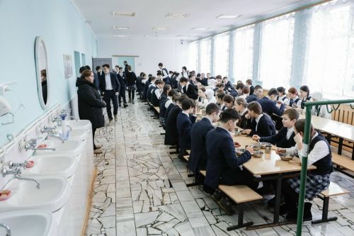 Депутат Государственной Думы Вольфсон И.С. побывал в Нурминской школе