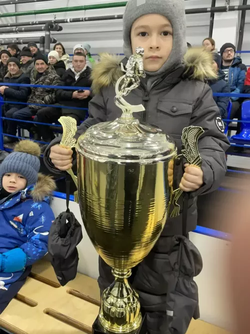 «Хезмәт» призына узган хоккей ярышларының җиңүчесе билгеле