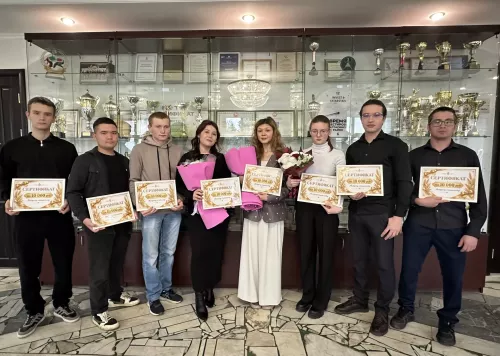 Балтач районы башлыгы авыл хуҗалыгы җәмгыятьләрендә эшли башлаган яшь белгечләр белән очрашты