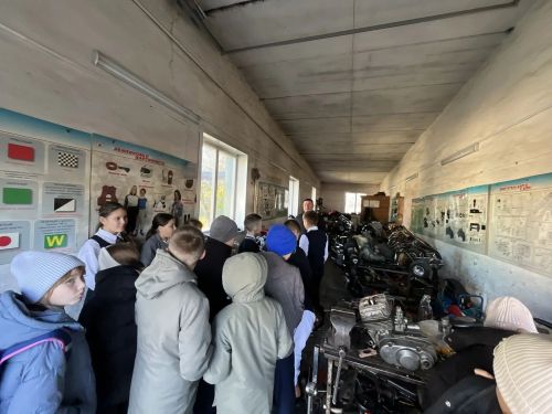 Балтач гимназиясе укучылары ДОСААФка кунакка барган
