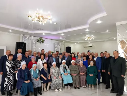 Балтач районы ветеринария берләшмәсендә өлкәннәргә хөрмәт белән карыйлар