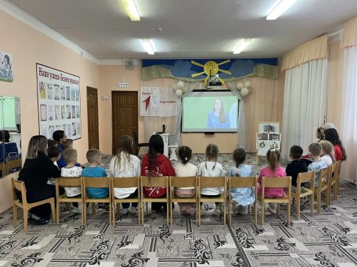 Кариле балалар бакчасында волонтерлар белән очрашу узды
