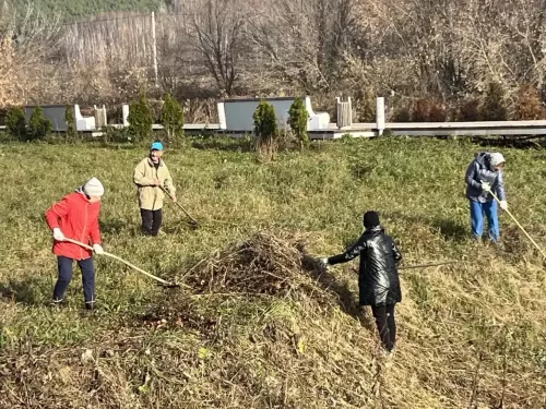 Балтачның мәдәният үзәге һәм сәнгать мәктәбе хезмәт коллективлары өмәгә чыкты
