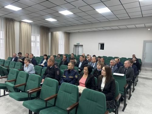 Балтач районында яшүсмерләрне яклау турында фикер алыштылар