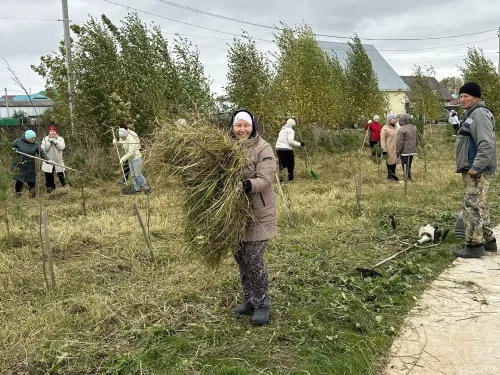 Балтачлылар бердәм булып көзге өмәгә чыкты