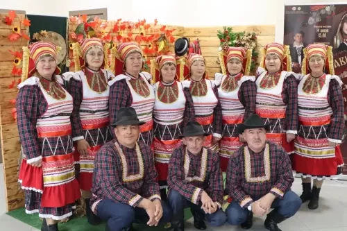 Субашның «Туганай» ансамбле «Җыру әйтәм, тыңлагыз!» караоке-кичәсендә катнашты