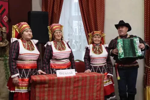 Субашның «Туганай» ансамбле «Җыру әйтәм, тыңлагыз!» караоке-кичәсендә катнашты