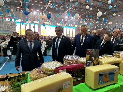 Балтачта алдынгылар җыены күргәзмә белән башланып китте