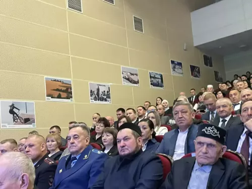 Бүген  район мәдәният үзәгендә бишенче чакырылыш Балтач район Советының алтынчы утырышы уза