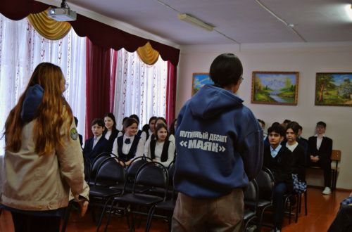 Балтачка кабат студентлар десанты килде