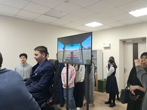 Арча аграр-сәнәгать һөнәр көллиятенең 2нче филиалында район укучылары кунакта булды