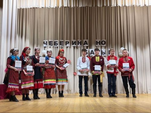 В Средне-Кушкетском сельском клубе прошел районный конкурс красоты и таланта
