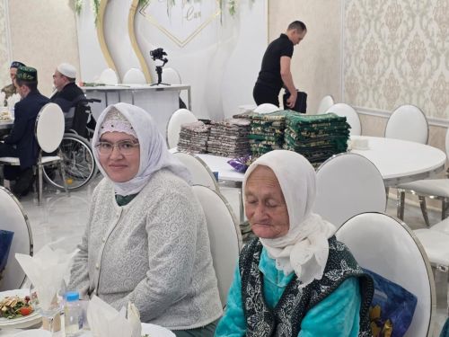 Балтачта физик мөмкинлекләре чикле кешеләр өчен ифтар ашы  үткәрделәр