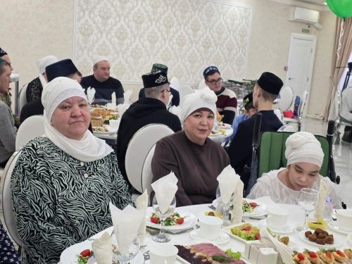 Балтачта физик мөмкинлекләре чикле кешеләр өчен ифтар ашы  үткәрделәр