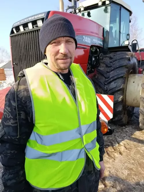 Районда тракторларга техник карау кампаниясен «Смәел» хуҗалыгы башлап җибәрде