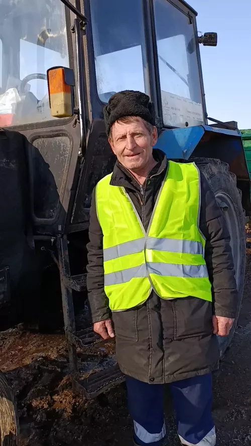 Районда тракторларга техник карау кампаниясен «Смәел» хуҗалыгы башлап җибәрде