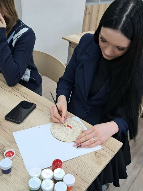 Арча аграр-сәнәгать һөнәр көллиятенең 2нче филиалында ачка рәсем ясау буенча мастер-класс үткәрелде.