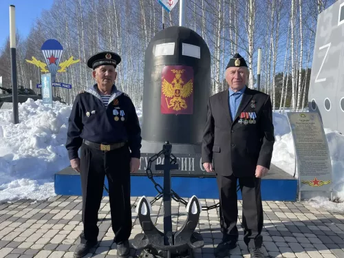 Балтачта Ватаныбызны су асты көймәләрендә саклаган ир-егетләр бәйрәм итте