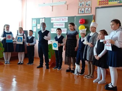 Көшкәтбаш укучылары имтихан тапшырган
