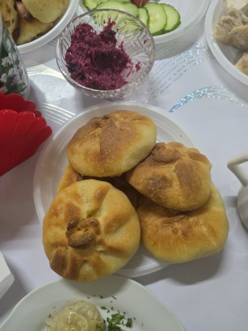 Кариле авылы мәчете көн дә диярлек шыгрым тулы булды