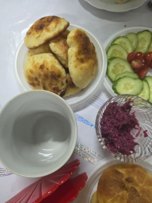 Кариле авылы мәчете көн дә диярлек шыгрым тулы булды