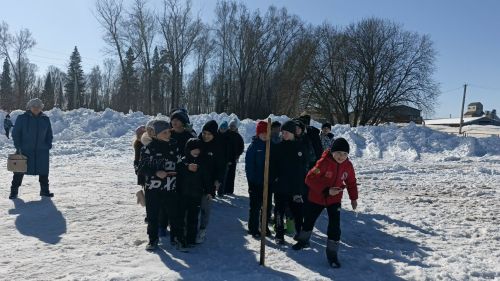 Арборлылар яз килүне ничек каршы алган?