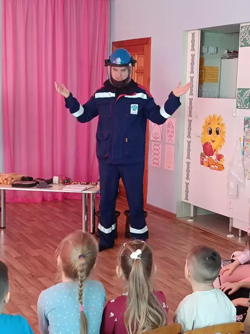 Карадуган балалары кече яшьтән һөнәргә өйрәнә