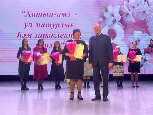 Балтачта гүзәл затларны хөрмәтләделәр