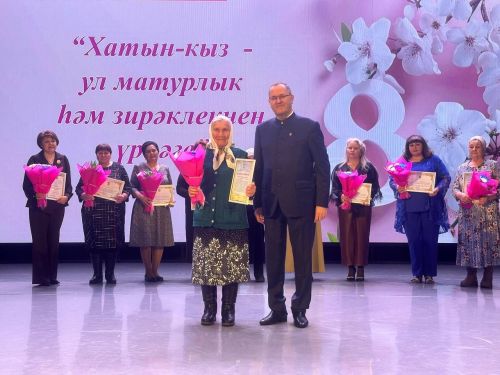 Балтачта гүзәл затларны хөрмәтләделәр