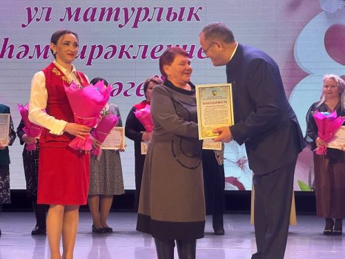 Балтачта гүзәл затларны хөрмәтләделәр