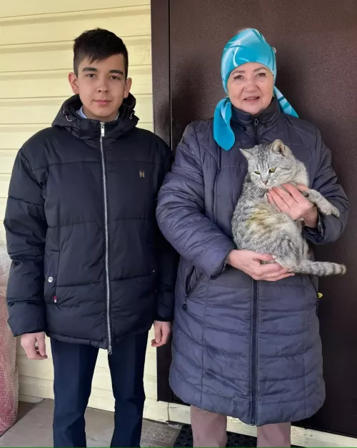 «Янәшәдә шундый яхшы кешеләр булганда җанга тынычлык иңә!»