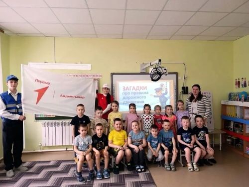 Кече Лызи балалар бакчасында «Сак булыгыз – узу өлеше» тематик калейдоскобы узды