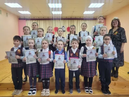Нөнәгәр мәктәбендә  «Тукай безнең йөрәкләрдә!» дигән кичә узды