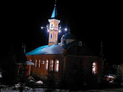 «Каберләрне зиярәт итү кыямәт көнен искә төшерә»