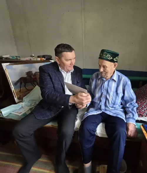 Бүген Хезмәт Даны Ордены кавалеры Мәхмүт Һади улы Минһаҗевка 95 яшь тулды