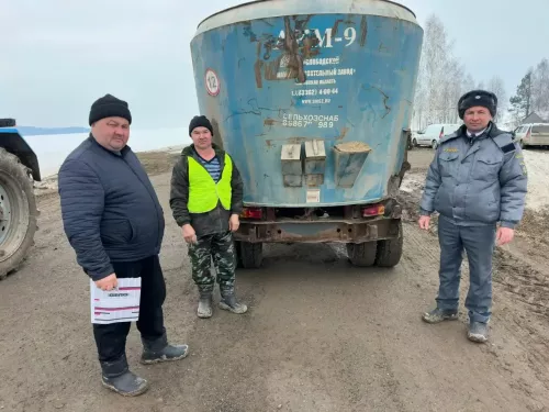 «Дуслык» механизаторларының тырышлыгы югары бәяләнде