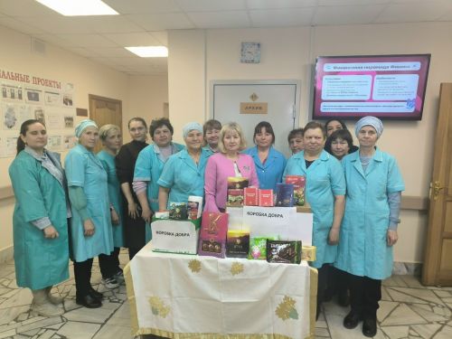 Район социаль яклау бүлеге коллективы гуманитар ярдәм әзерләүдә актив