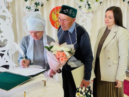 Балтачта күркәм гаиләләр хөрмәтләнде