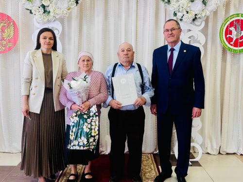 Балтачта күркәм гаиләләр хөрмәтләнде
