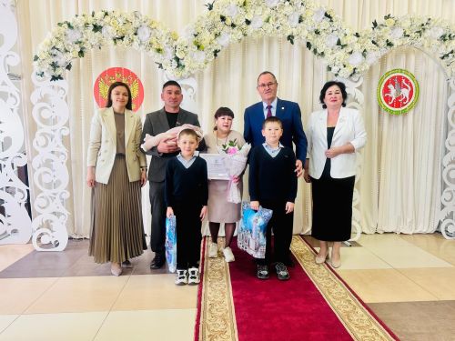 Балтачта күркәм гаиләләр хөрмәтләнде
