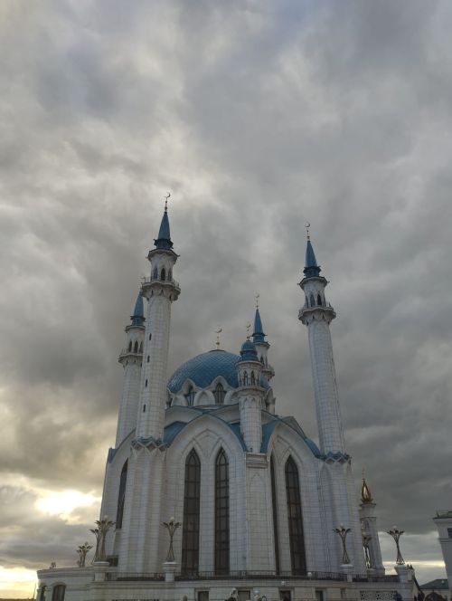 КАЙСЫ СҮЗНЕ КАЙЧАН КУЛЛАНЫРГА?